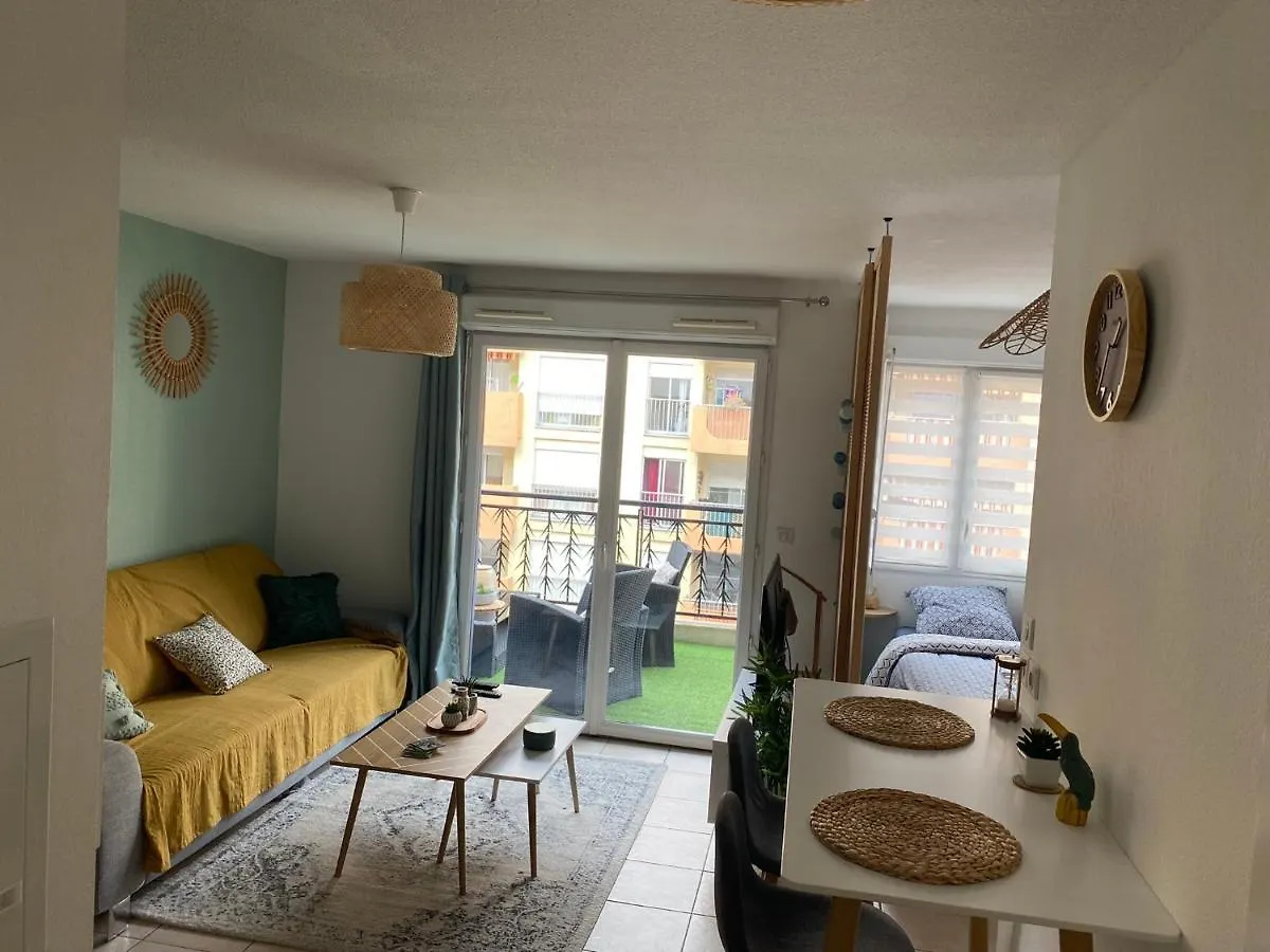 Apartment Studio Cosy Tout Equipe 30M2 Nice France